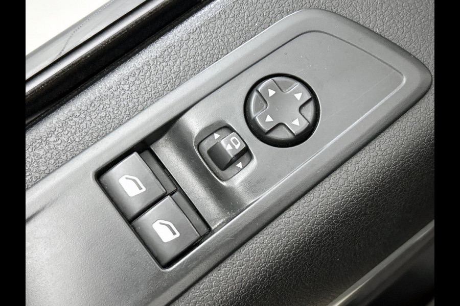 Peugeot Expert 2.0 BlueHDI 180 Long Premium Dubbele Cabine Automaat Airco Bluetooth LM Velgen Look pakket Peugeot Expert 2.0 BlueHDI 180 Long Premium Dubbele Cabine Automaat Airco Bluetooth LM Velgen Look pakket