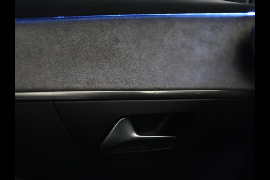 Peugeot 3008 1.6 HYbrid 225 GT | Adaptive cruise | FOCAL Sound | Trekhaak | Leder/Alcantara | Carplay | Camera | Sfeerverlichting | Navigatie | Digital Cockpit | PHEV | Plug In Peugeot 3008 1.6 HYbrid 225 GT | Adaptive cruise | FOCAL Sound | Trekhaak | Leder/Alcantara | Carplay | Camera | Sfeerverlichting | Navigatie | Digital Cockpit | PHEV | Plug In