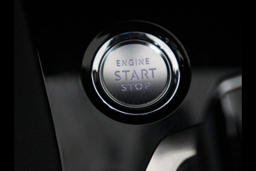 Peugeot 3008 1.6 HYbrid 225 GT | Adaptive cruise | FOCAL Sound | Trekhaak | Leder/Alcantara | Carplay | Camera | Sfeerverlichting | Navigatie | Digital Cockpit | PHEV | Plug In Peugeot 3008 1.6 HYbrid 225 GT | Adaptive cruise | FOCAL Sound | Trekhaak | Leder/Alcantara | Carplay | Camera | Sfeerverlichting | Navigatie | Digital Cockpit | PHEV | Plug In