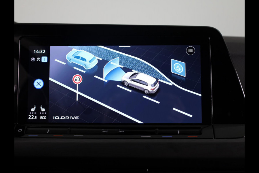 Volkswagen Golf 1.4 eHybrid Style 204 pk Automaat (DSG) | Navigatie | Panoramadak | Parkeersensoren | Adaptieve cruise control | Stoelverwarming | Volkswagen Golf 1.4 eHybrid Style 204 pk Automaat (DSG) | Navigatie | Panoramadak | Parkeersensoren | Adaptieve cruise control | Stoelverwarming |