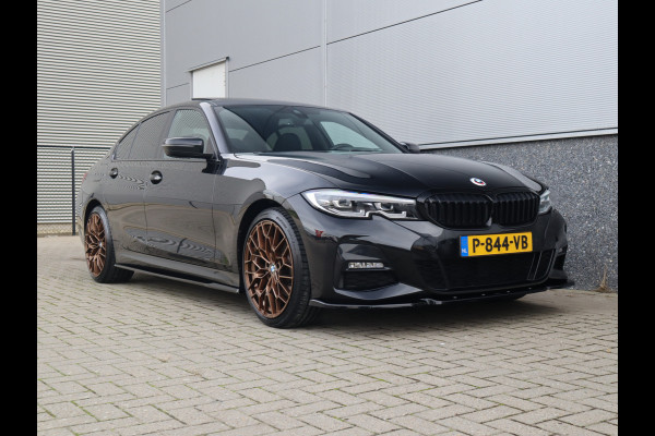 BMW 3-serie M-Sport 19inch / SOH91% / Glazen dak / HiFi / 50 Jahre / Camera / M Performance