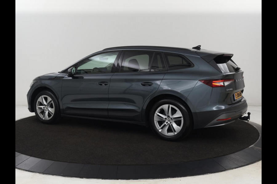 Škoda ENYAQ iV 60 | Trekhaak | Adaptive cruise | Camera | Keyless | Stuurverwarming | Half leder | 19'' | Carplay | Navigatie | Digital Cockpit | Full LED | File Assistent | Parkeerhulp