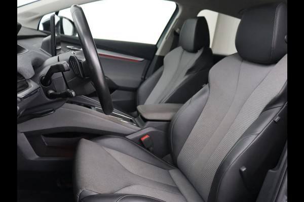 Škoda ENYAQ iV 60 | Trekhaak | Adaptive cruise | Camera | Keyless | Stuurverwarming | Half leder | 19'' | Carplay | Navigatie | Digital Cockpit | Full LED | File Assistent | Parkeerhulp