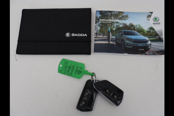 Škoda ENYAQ iV 60 | Trekhaak | Adaptive cruise | Camera | Keyless | Stuurverwarming | Half leder | 19'' | Carplay | Navigatie | Digital Cockpit | Full LED | File Assistent | Parkeerhulp