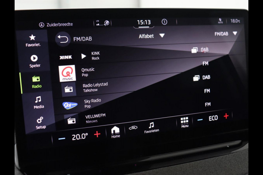 Škoda ENYAQ iV 60 | Trekhaak | Adaptive cruise | Camera | Keyless | Stuurverwarming | Half leder | 19'' | Carplay | Navigatie | Digital Cockpit | Full LED | File Assistent | Parkeerhulp