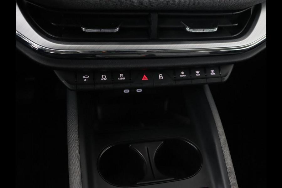 Škoda ENYAQ iV 60 | Trekhaak | Adaptive cruise | Camera | Keyless | Stuurverwarming | Half leder | 19'' | Carplay | Navigatie | Digital Cockpit | Full LED | File Assistent | Parkeerhulp