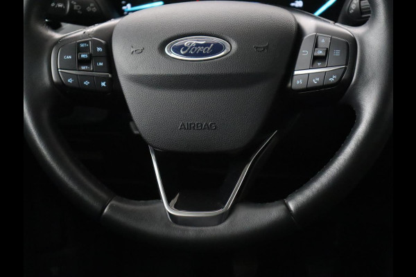 Ford Focus 1.5 EcoBoost Titanium | Trekhaak | Stoel & stuurverwarming | Camera | Carplay | Navigatie | Keyless | Full LED | Cruise control
