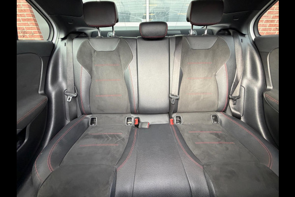 Mercedes-Benz A-Klasse A200 AMG Limo LED Pano Camera Sfeer Mercedes-Benz A-Klasse A200 AMG Limo LED Pano Camera Sfeer