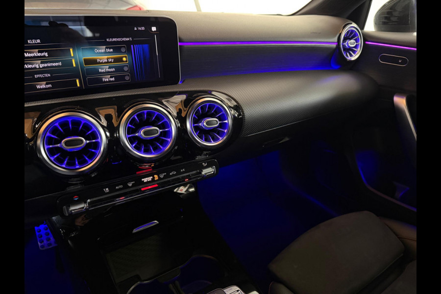 Mercedes-Benz A-Klasse A200 AMG Limo LED Pano Camera Sfeer Mercedes-Benz A-Klasse A200 AMG Limo LED Pano Camera Sfeer