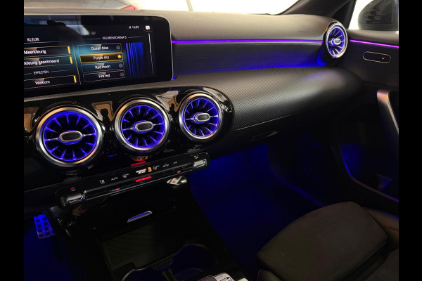 Mercedes-Benz A-Klasse A200 AMG Limo LED Pano Camera Sfeer Mercedes-Benz A-Klasse A200 AMG Limo LED Pano Camera Sfeer