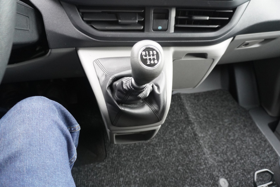 Ford Transit Custom 300L 2.0 TDCI 136PK L2H1 Trend Schuifdeur links en rechts nr. V108 | Airco | Cruise | Trekhaak