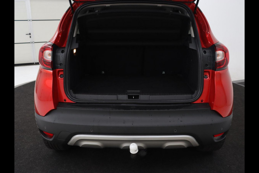 Renault Captur 1.2 TCe Intens | Automaat | 1e eigenaar | Trekhaak | Camera | Full LED | Keyless | Carplay | Navigatie | Dodehoek detectie | Climate control | Cruise control | Park Assist