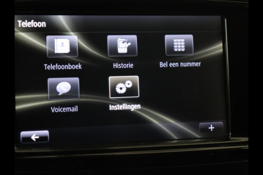 Renault Captur 1.2 TCe Intens | Automaat | 1e eigenaar | Trekhaak | Camera | Full LED | Keyless | Carplay | Navigatie | Dodehoek detectie | Climate control | Cruise control | Park Assist
