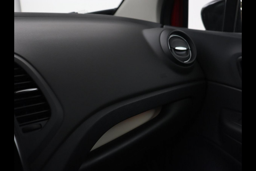 Renault Captur 1.2 TCe Intens | Automaat | 1e eigenaar | Trekhaak | Camera | Full LED | Keyless | Carplay | Navigatie | Dodehoek detectie | Climate control | Cruise control | Park Assist