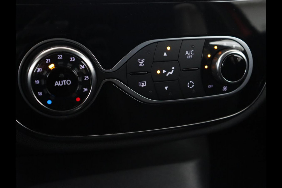 Renault Captur 1.2 TCe Intens | Automaat | 1e eigenaar | Trekhaak | Camera | Full LED | Keyless | Carplay | Navigatie | Dodehoek detectie | Climate control | Cruise control | Park Assist
