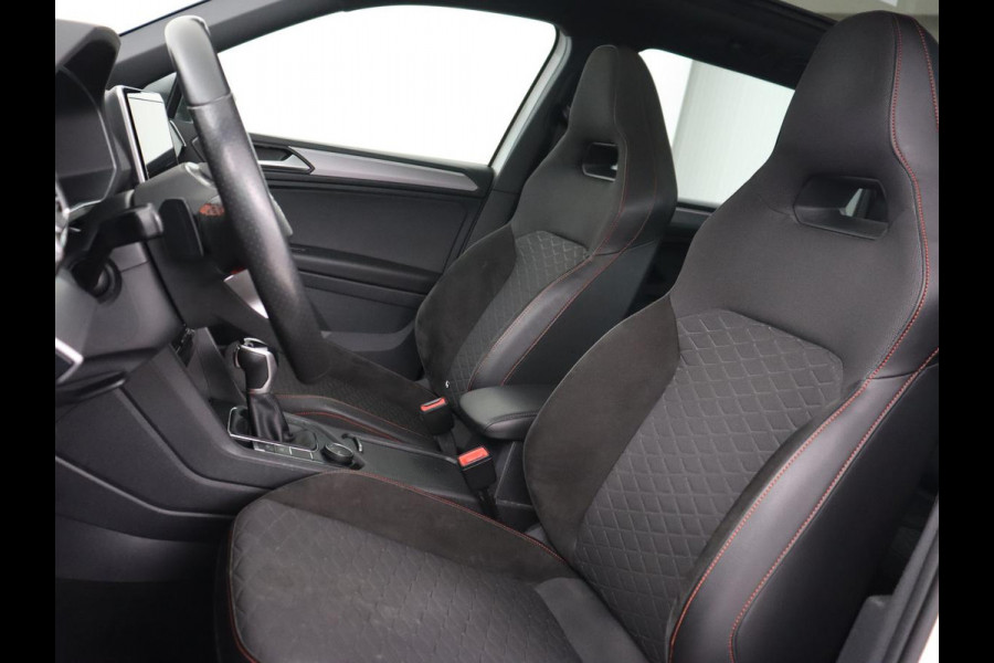 Seat Tarraco 1.4 TSI eHybrid PHEV FR | Panoramadak | Trekhaak | Adaptive cruise | Alcantara | Carplay | Navigatie | Camera | Full LED | 19'' lichtmetalen velgen | Plug In Seat Tarraco 1.4 TSI eHybrid PHEV FR | Panoramadak | Trekhaak | Adaptive cruise | Alcantara | Carplay | Navigatie | Camera | Full LED | 19'' lichtmetalen velgen | Plug In