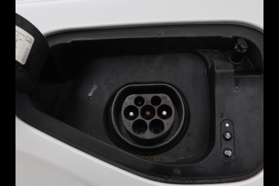 Seat Tarraco 1.4 TSI eHybrid PHEV FR | Panoramadak | Trekhaak | Adaptive cruise | Alcantara | Carplay | Navigatie | Camera | Full LED | 19'' lichtmetalen velgen | Plug In Seat Tarraco 1.4 TSI eHybrid PHEV FR | Panoramadak | Trekhaak | Adaptive cruise | Alcantara | Carplay | Navigatie | Camera | Full LED | 19'' lichtmetalen velgen | Plug In