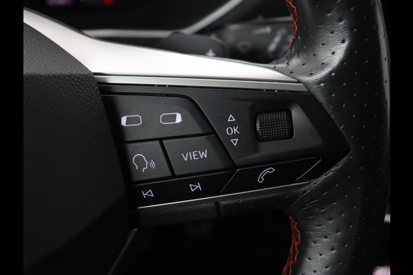 Seat Tarraco 1.4 TSI eHybrid PHEV FR | Panoramadak | Trekhaak | Adaptive cruise | Alcantara | Carplay | Navigatie | Camera | Full LED | 19'' lichtmetalen velgen | Plug In Seat Tarraco 1.4 TSI eHybrid PHEV FR | Panoramadak | Trekhaak | Adaptive cruise | Alcantara | Carplay | Navigatie | Camera | Full LED | 19'' lichtmetalen velgen | Plug In