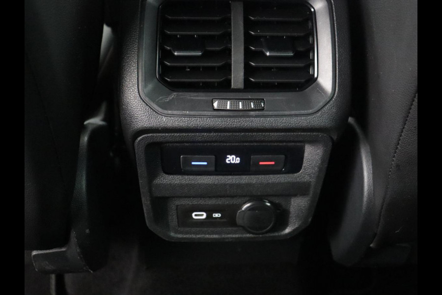 Seat Tarraco 1.4 TSI eHybrid PHEV FR | Panoramadak | Trekhaak | Adaptive cruise | Alcantara | Carplay | Navigatie | Camera | Full LED | 19'' lichtmetalen velgen | Plug In Seat Tarraco 1.4 TSI eHybrid PHEV FR | Panoramadak | Trekhaak | Adaptive cruise | Alcantara | Carplay | Navigatie | Camera | Full LED | 19'' lichtmetalen velgen | Plug In