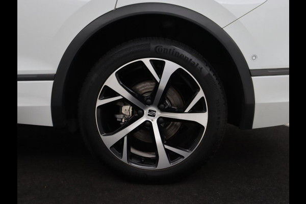 Seat Tarraco 1.4 TSI eHybrid PHEV FR | Panoramadak | Trekhaak | Adaptive cruise | Alcantara | Carplay | Navigatie | Camera | Full LED | 19'' lichtmetalen velgen | Plug In Seat Tarraco 1.4 TSI eHybrid PHEV FR | Panoramadak | Trekhaak | Adaptive cruise | Alcantara | Carplay | Navigatie | Camera | Full LED | 19'' lichtmetalen velgen | Plug In