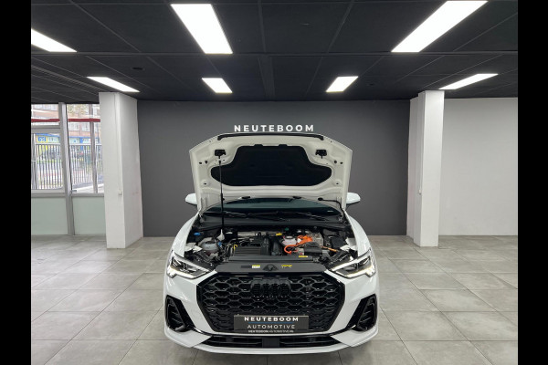 Audi Q3 Sportback 45 TFSI e S-Line | Keyless | PANO |ACC | Audi Q3 Sportback 45 TFSI e S-Line | Keyless | PANO |ACC |