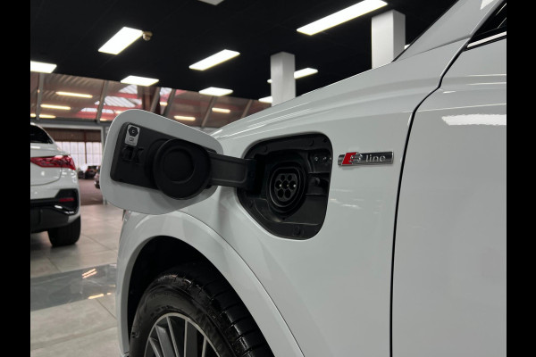 Audi Q3 Sportback 45 TFSI e S-Line | Keyless | PANO |ACC | Audi Q3 Sportback 45 TFSI e S-Line | Keyless | PANO |ACC |