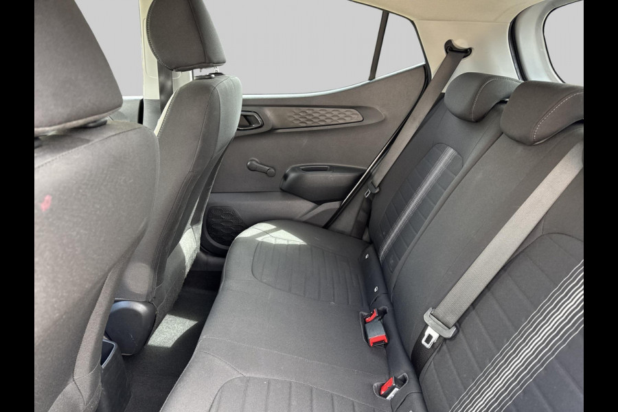 Hyundai i10 1.0 Comfort 5-zits | automaat | Apple Carplay/Android Auto Hyundai i10 1.0 Comfort 5-zits | automaat | Apple Carplay/Android Auto