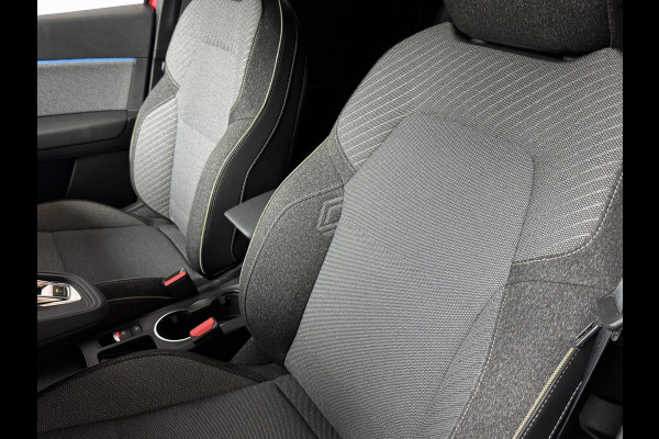 Renault Captur 1.3 160 PK 4 CIL CAMERA 18''LMV STOEL/STUUR .VERW PURE VISION LED 10'' R-LINK NAVI 2025 EDC-automaat (Efficiënt Dual Clutch) 7 Versnellingen 1200KG Trekgewicht