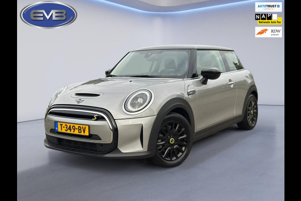 MINI Mini Electric CAMDEN automaat 33 kWh, 12912 km, 1/2 lederen sportinterieur, stoelverwarming, 1 e eigenaar, nl auto met nap MINI Mini Electric CAMDEN automaat 33 kWh, 12912 km, 1/2 lederen sportinterieur, stoelverwarming, 1 e eigenaar, nl auto met nap