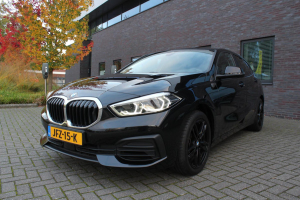 BMW 1-serie 118i High Executive Edition BMW 1-serie 118i High Executive Edition