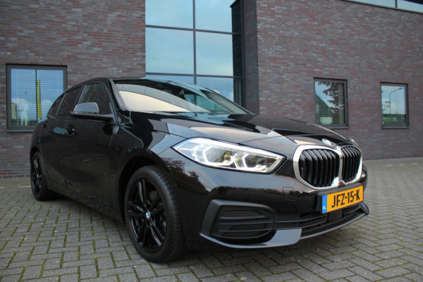 BMW 1-serie 118i High Executive Edition BMW 1-serie 118i High Executive Edition