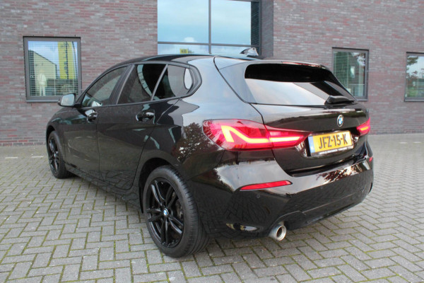BMW 1-serie 118i High Executive Edition BMW 1-serie 118i High Executive Edition