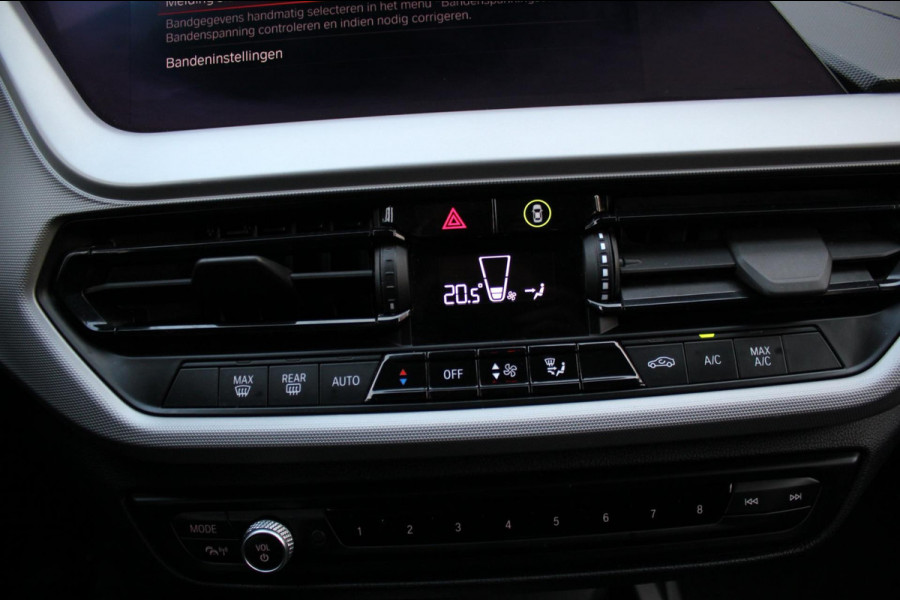 BMW 1-serie 118i High Executive Edition BMW 1-serie 118i High Executive Edition