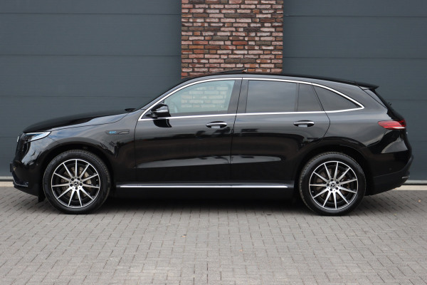 Mercedes-Benz EQC 400 4MATIC Premium+ AMG Line 80 kWh | 30.500,- ex BTW | Schuifdak | Distronic+ | Burmester | Memory | Parfumering | Keyless Go | Surround Camera | HUD | Multibeam LED |