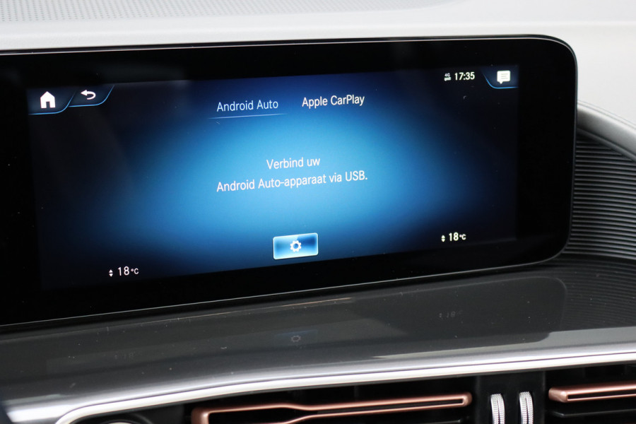 Mercedes-Benz EQC 400 4MATIC Premium+ AMG Line 80 kWh | 30.500,- ex BTW | Schuifdak | Distronic+ | Burmester | Memory | Parfumering | Keyless Go | Surround Camera | HUD | Multibeam LED |