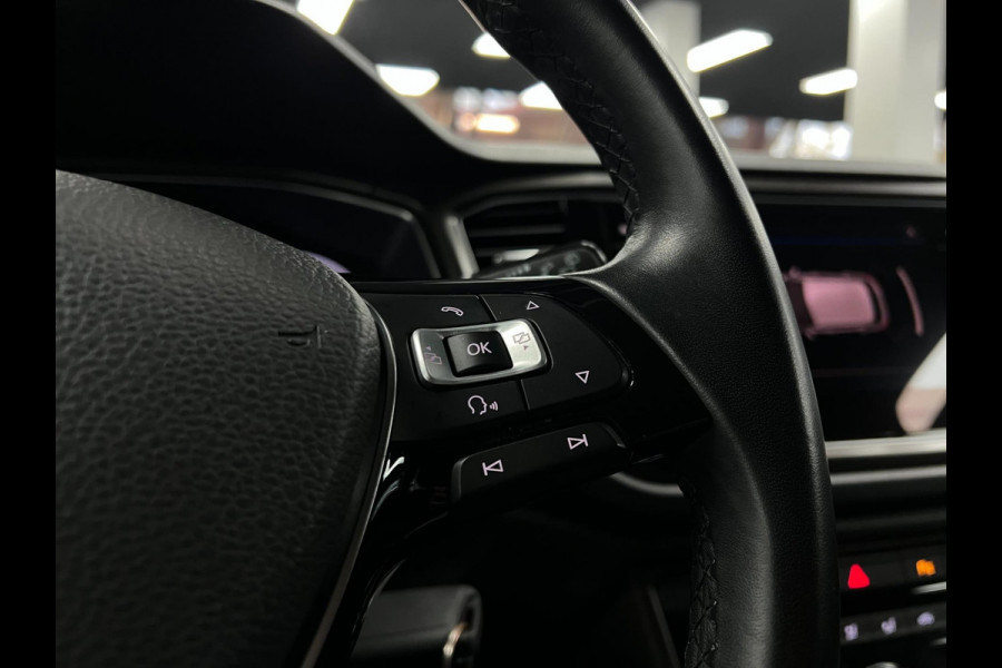 Volkswagen T-Roc 1.0 TSI | PDC | ACC | Lane assist |CARPLAY| Volkswagen T-Roc 1.0 TSI | PDC | ACC | Lane assist |CARPLAY|