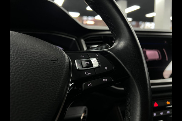 Volkswagen T-Roc 1.0 TSI | PDC | ACC | Lane assist |CARPLAY| Volkswagen T-Roc 1.0 TSI | PDC | ACC | Lane assist |CARPLAY|