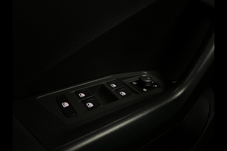 Volkswagen T-Roc 1.0 TSI | PDC | ACC | Lane assist |CARPLAY| Volkswagen T-Roc 1.0 TSI | PDC | ACC | Lane assist |CARPLAY|