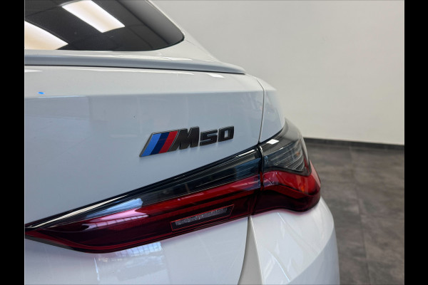BMW i4 M50 High Executive 84 kWh ACC 360 Camera schuifkanteldak H&K 544PK NL Auto BMW i4 M50 High Executive 84 kWh ACC 360 Camera schuifkanteldak H&K 544PK NL Auto