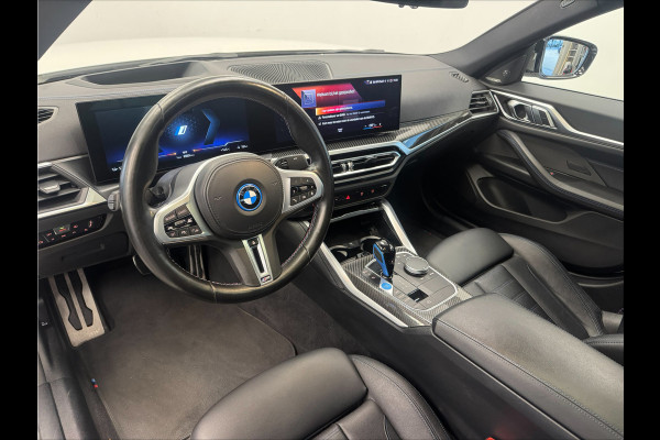 BMW i4 M50 High Executive 84 kWh ACC 360 Camera schuifkanteldak H&K 544PK NL Auto BMW i4 M50 High Executive 84 kWh ACC 360 Camera schuifkanteldak H&K 544PK NL Auto