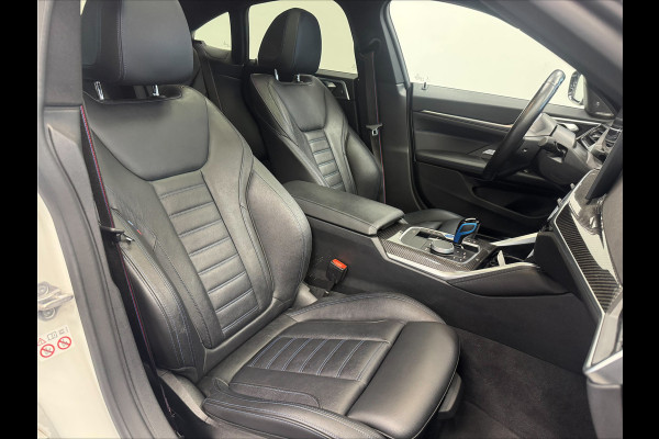 BMW i4 M50 High Executive 84 kWh ACC 360 Camera schuifkanteldak H&K 544PK NL Auto BMW i4 M50 High Executive 84 kWh ACC 360 Camera schuifkanteldak H&K 544PK NL Auto