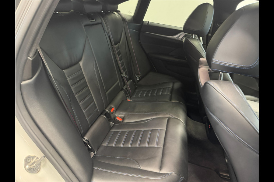 BMW i4 M50 High Executive 84 kWh ACC 360 Camera schuifkanteldak H&K 544PK NL Auto BMW i4 M50 High Executive 84 kWh ACC 360 Camera schuifkanteldak H&K 544PK NL Auto