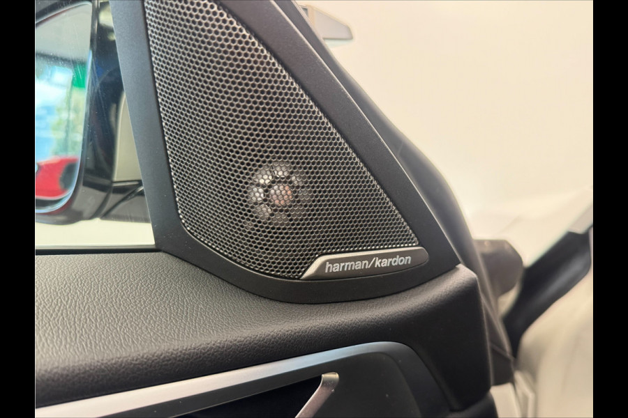 BMW i4 M50 High Executive 84 kWh ACC 360 Camera schuifkanteldak H&K 544PK NL Auto BMW i4 M50 High Executive 84 kWh ACC 360 Camera schuifkanteldak H&K 544PK NL Auto
