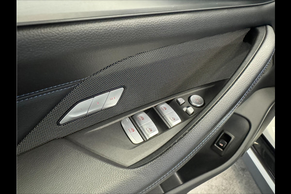 BMW i4 M50 High Executive 84 kWh ACC 360 Camera schuifkanteldak H&K 544PK NL Auto BMW i4 M50 High Executive 84 kWh ACC 360 Camera schuifkanteldak H&K 544PK NL Auto