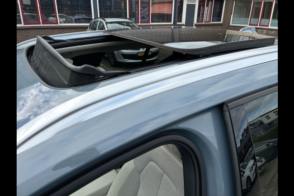 Volvo XC40 1.5 T5 Recharge Inscription 261pk! | SkyRoof | Park Assist | 18" Lm-Velgen | Stoelverwarming | Carplay Android Auto Volvo XC40 1.5 T5 Recharge Inscription 261pk! | SkyRoof | Park Assist | 18" Lm-Velgen | Stoelverwarming | Carplay Android Auto