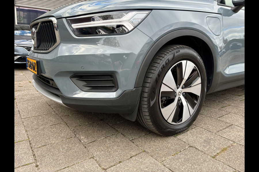 Volvo XC40 1.5 T5 Recharge Inscription 261pk! | SkyRoof | Park Assist | 18" Lm-Velgen | Stoelverwarming | Carplay Android Auto Volvo XC40 1.5 T5 Recharge Inscription 261pk! | SkyRoof | Park Assist | 18" Lm-Velgen | Stoelverwarming | Carplay Android Auto