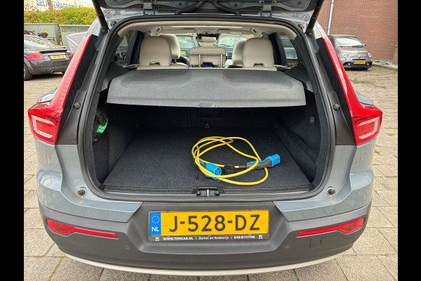 Volvo XC40 1.5 T5 Recharge Inscription 261pk! | SkyRoof | Park Assist | 18" Lm-Velgen | Stoelverwarming | Carplay Android Auto Volvo XC40 1.5 T5 Recharge Inscription 261pk! | SkyRoof | Park Assist | 18" Lm-Velgen | Stoelverwarming | Carplay Android Auto