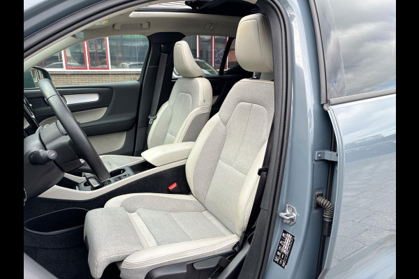 Volvo XC40 1.5 T5 Recharge Inscription 261pk! | SkyRoof | Park Assist | 18" Lm-Velgen | Stoelverwarming | Carplay Android Auto Volvo XC40 1.5 T5 Recharge Inscription 261pk! | SkyRoof | Park Assist | 18" Lm-Velgen | Stoelverwarming | Carplay Android Auto