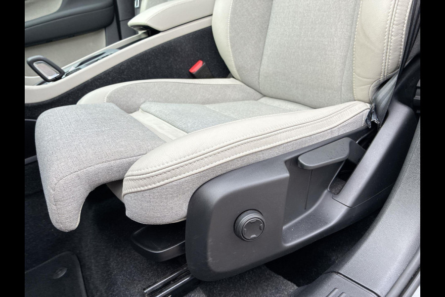 Volvo XC40 1.5 T5 Recharge Inscription 261pk! | SkyRoof | Park Assist | 18" Lm-Velgen | Stoelverwarming | Carplay Android Auto Volvo XC40 1.5 T5 Recharge Inscription 261pk! | SkyRoof | Park Assist | 18" Lm-Velgen | Stoelverwarming | Carplay Android Auto