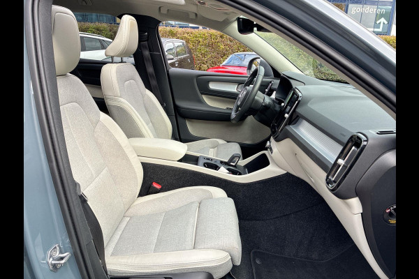 Volvo XC40 1.5 T5 Recharge Inscription 261pk! | SkyRoof | Park Assist | 18" Lm-Velgen | Stoelverwarming | Carplay Android Auto Volvo XC40 1.5 T5 Recharge Inscription 261pk! | SkyRoof | Park Assist | 18" Lm-Velgen | Stoelverwarming | Carplay Android Auto